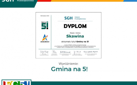 Zdjęcie dyplomu dla Gminy Skawina, które stanowi wyróżnienie w plebiscycie: "Gmina na 5!"